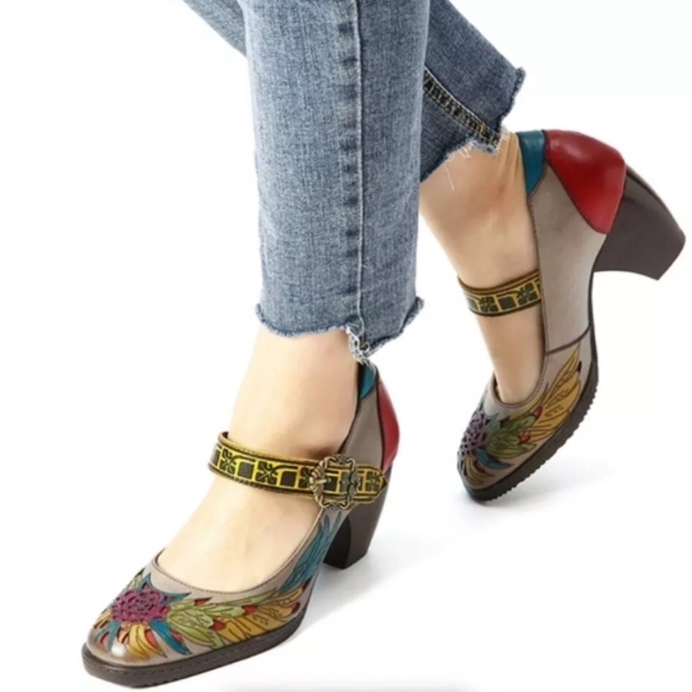 EU 38 society Chunky Heels with Strap and Multicolored Details